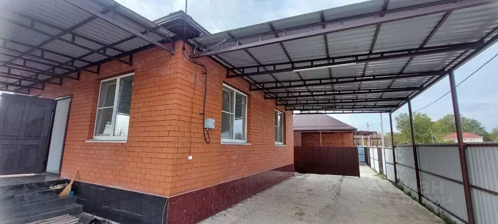 Дом в Краснодарский край, Северский район, Афипское городское ... - Фото 0