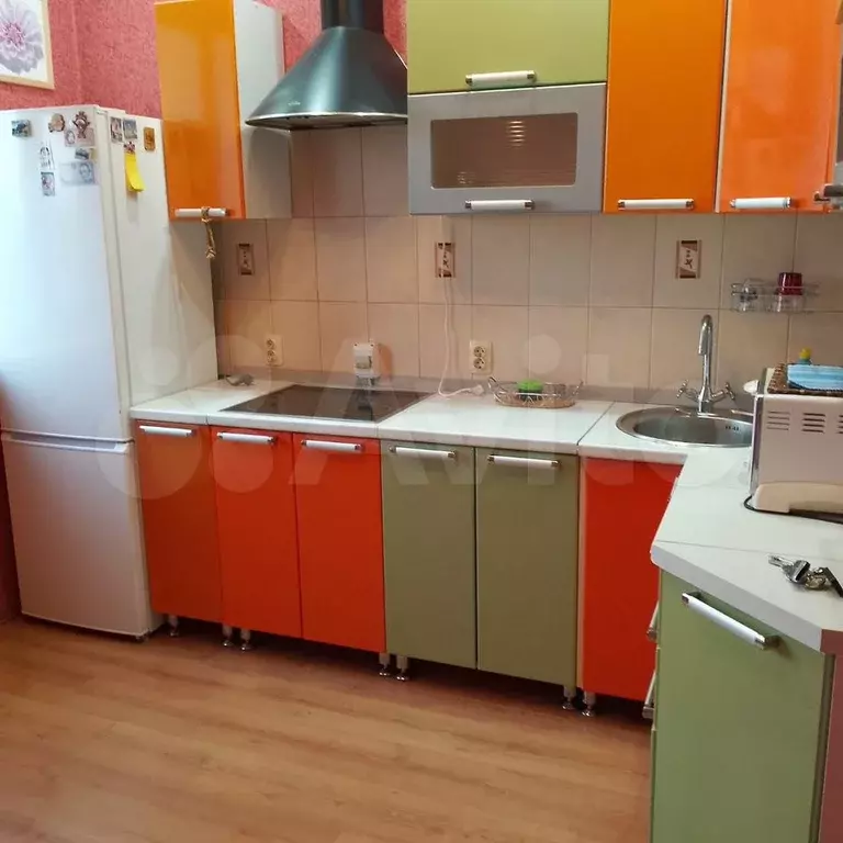 1-к. квартира, 47 м, 4/10 эт. - Фото 1