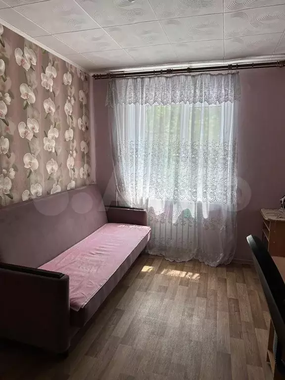 Комната 12 м в 4-к., 2/4 эт. - Фото 0
