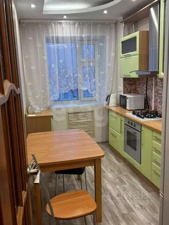 2-к кв. Ямало-Ненецкий АО, Новый Уренгой Советский мкр, 3/3 (51.0 м) - Фото 1