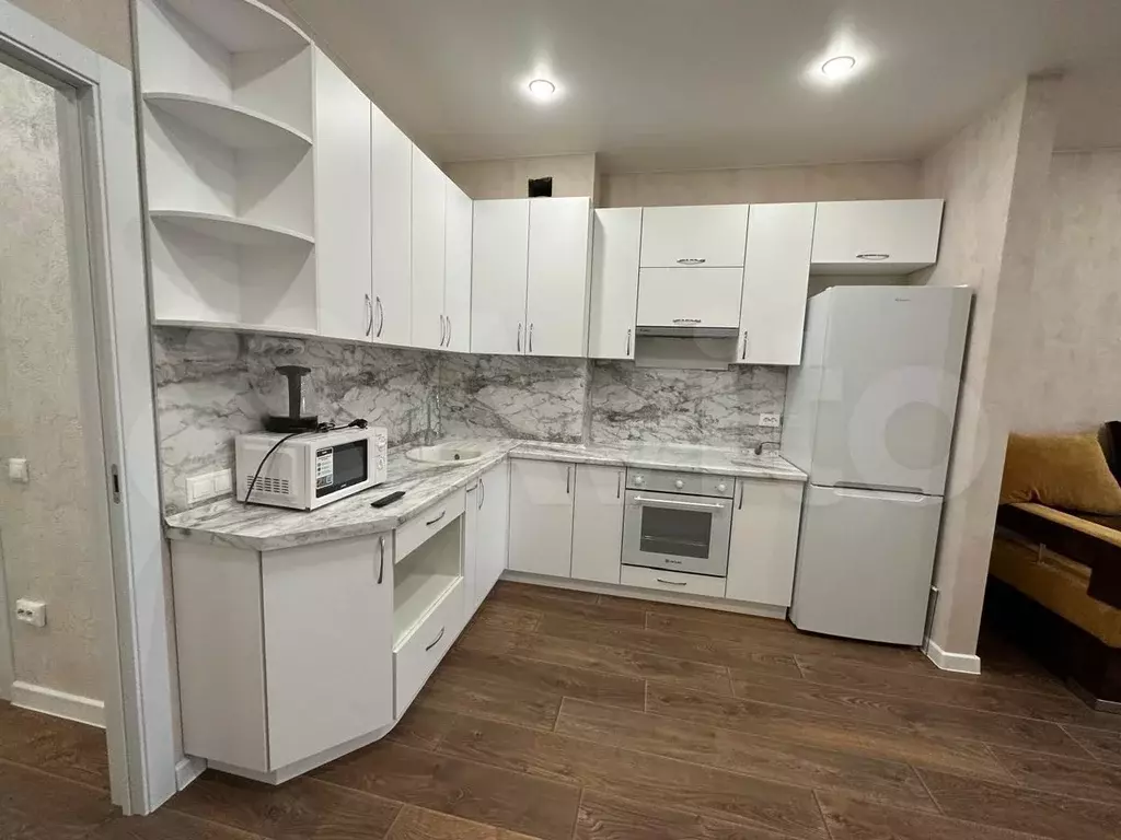 1-к. квартира, 70 м, 2/16 эт. - Фото 1