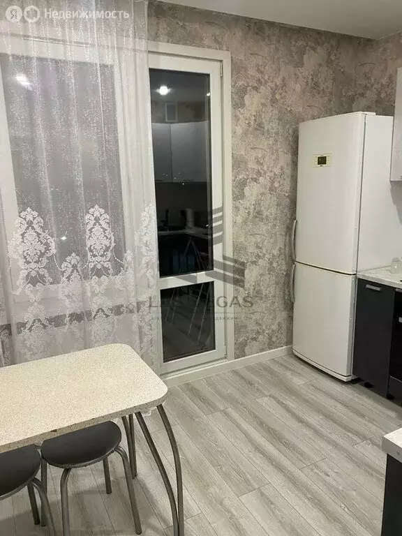 1-комнатная квартира: Салават, Лесопарковая улица, 18А (39 м) - Фото 1