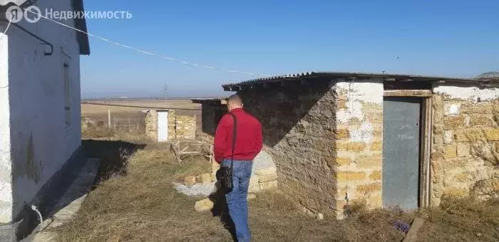 Дом в Сакский район, Лесновское сельское поселение, село Куликовка, ... - Фото 0