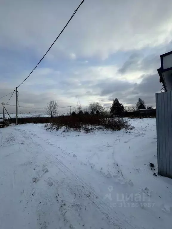 Участок в Московская область, Коломна городской округ, с. Лукерьино  ... - Фото 0