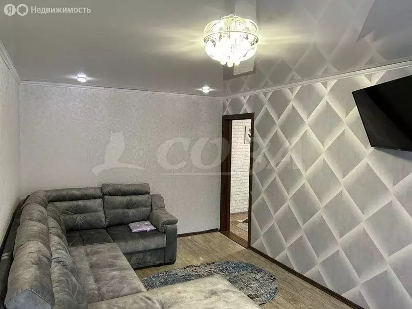 3-комнатная квартира: Тобольск, 10-й микрорайон, 16 (70 м) - Фото 1