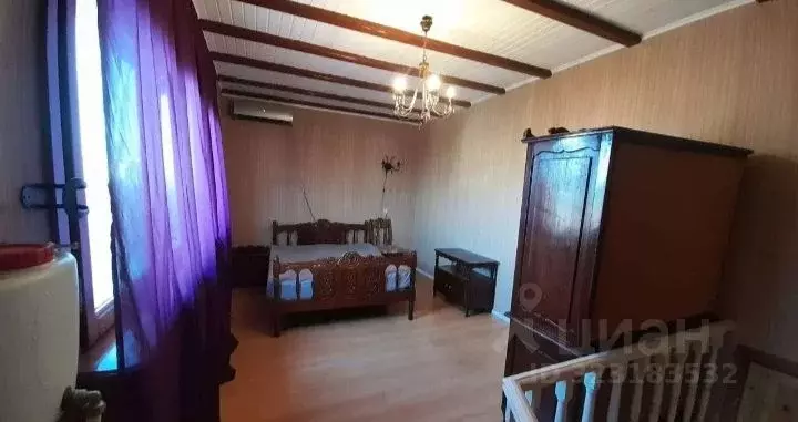 Дом в Краснодарский край, Новороссийск Октябрьская ул. (90 м) - Фото 1