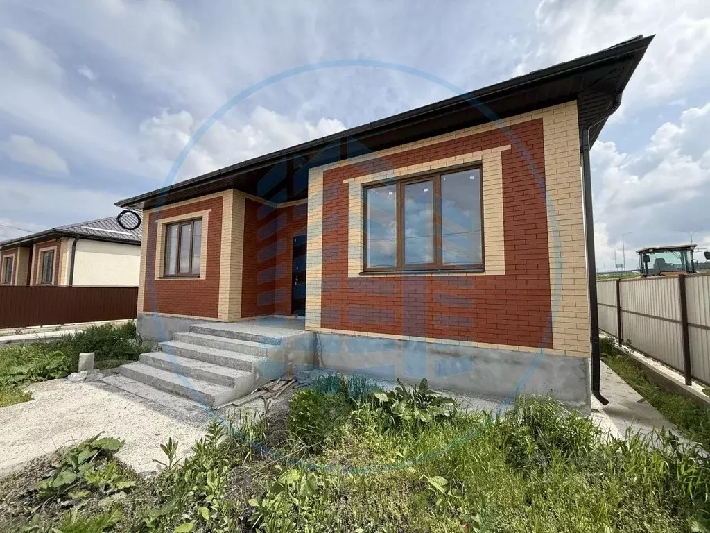 Дом в Ставропольский край, Ессентуки ул. Грушевая, 2 (137 м) - Фото 1