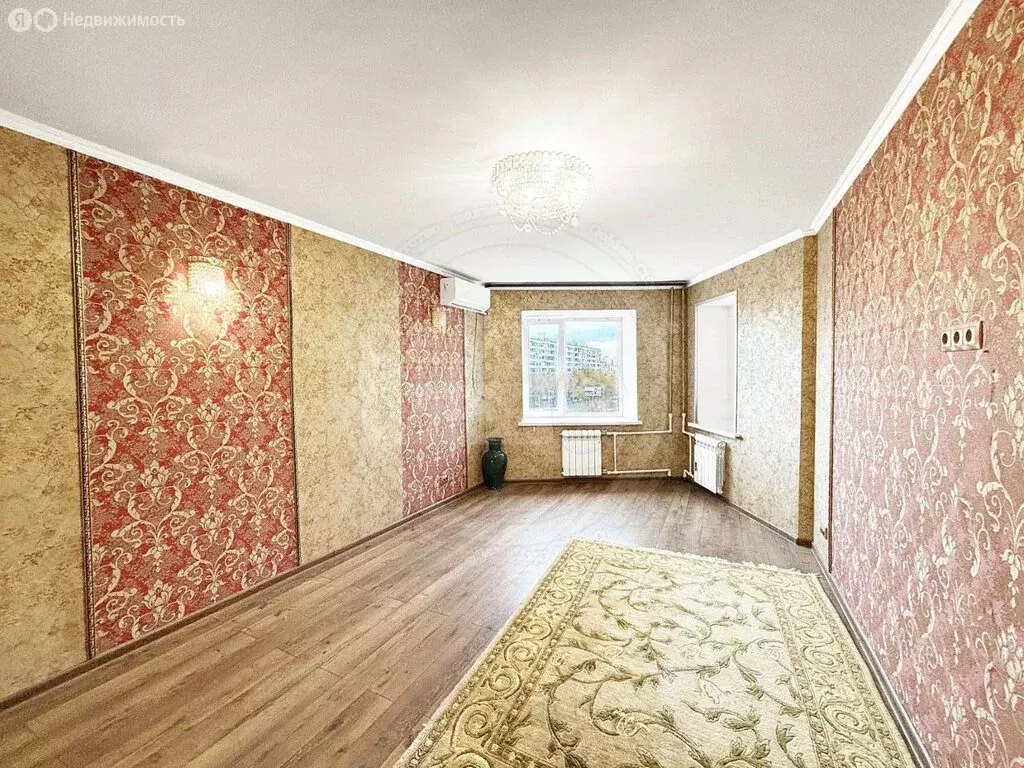 1-комнатная квартира: Оренбург, улица Джангильдина, 1/1 (39 м) - Фото 1