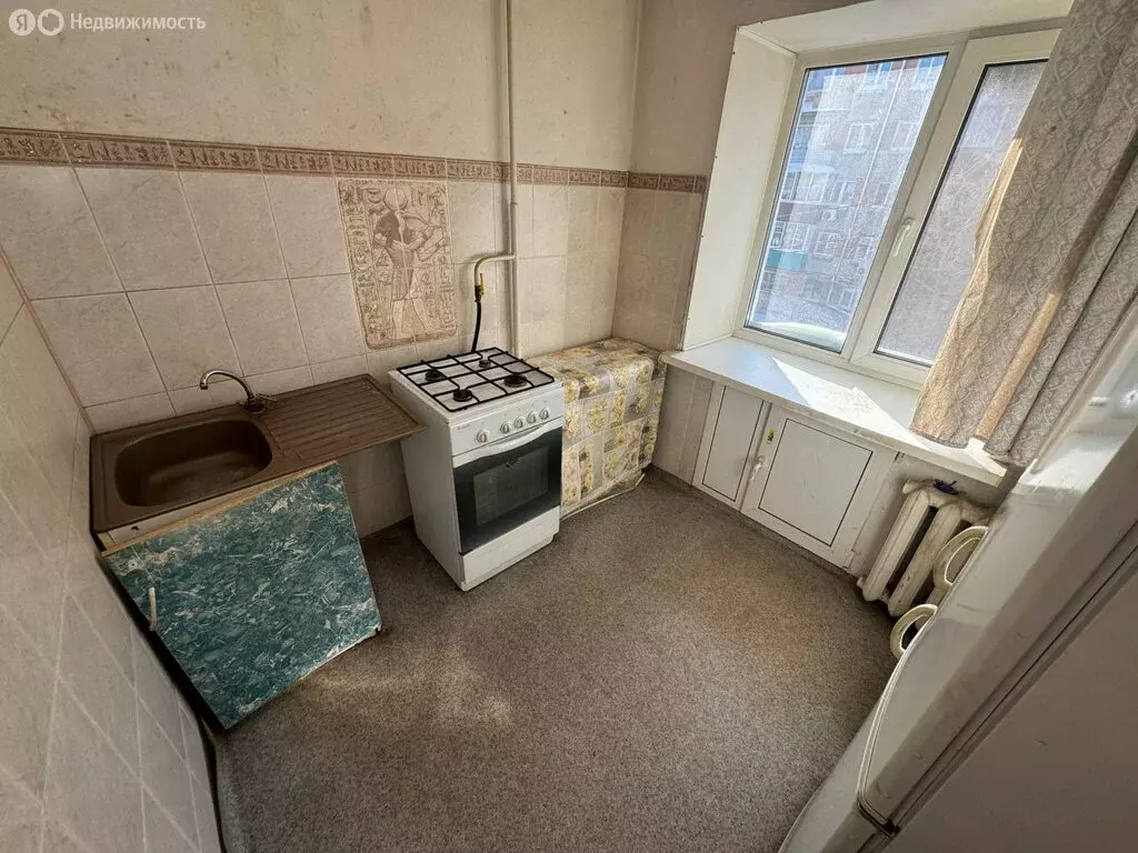 2-комнатная квартира: Комсомольск-на-Амуре, улица Лазо, 108к3 (41.8 м) - Фото 1