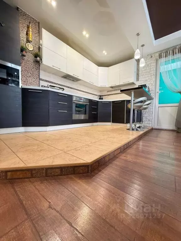 3-к кв. Нижегородская область, Дзержинск ул. Петрищева, 10 (95.6 м) - Фото 2