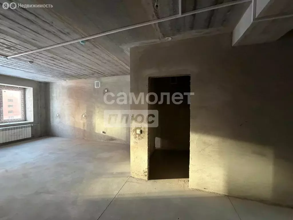 3-комнатная квартира: Кисловка, микрорайон Левобережный, улица Василия ... - Фото 1