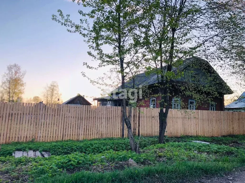 Дом в Костромская область, Буй ул. Зои Космодемьянской (39 м) - Фото 1