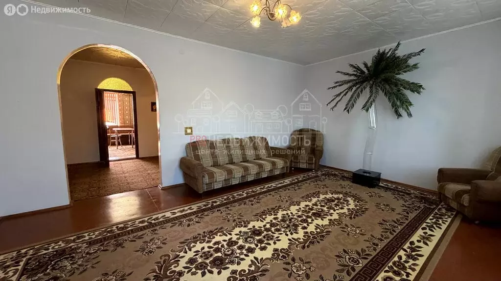 Дом в Бузулук, 6-й микрорайон, Радужная улица, 26 (303.6 м) - Фото 2