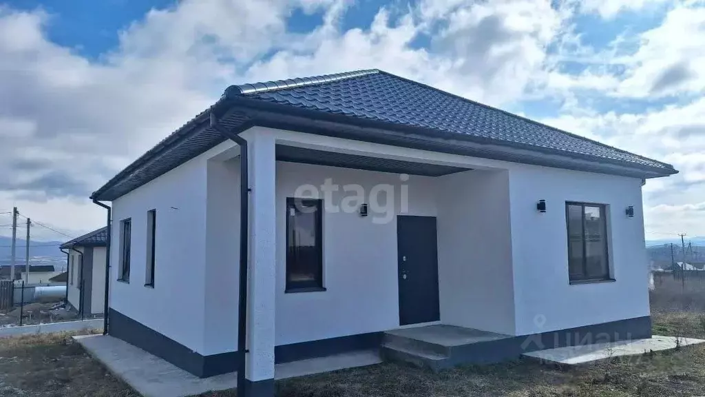 Дом в Краснодарский край, Новороссийск городской округ, Натухаевская ... - Фото 1