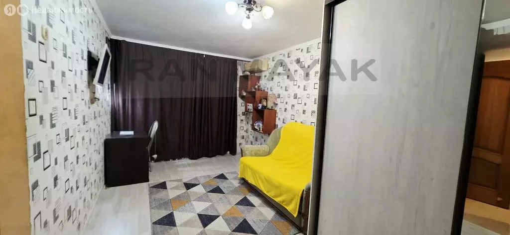 2-комнатная квартира: Майкоп, Краснооктябрьская улица, 67 (42.6 м) - Фото 1