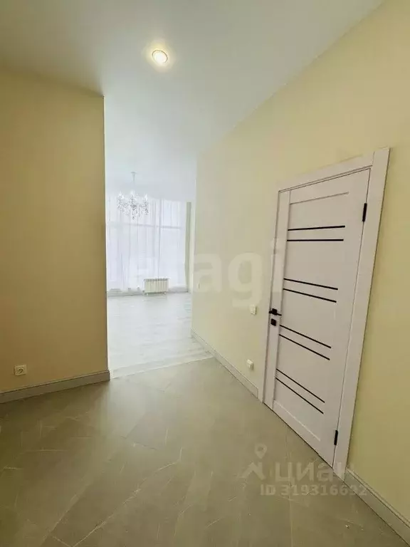 2-к кв. Омская область, Омск просп. Комарова, 22к1 (34.0 м) - Фото 0