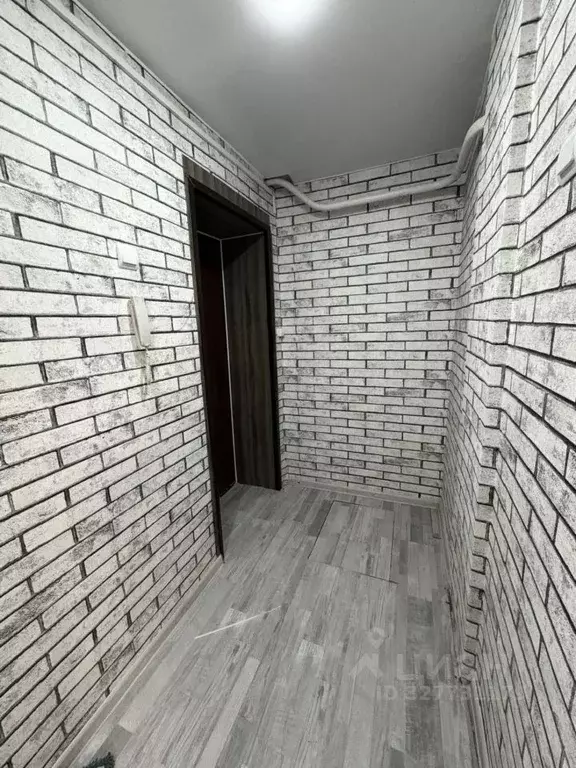 2-к кв. Новгородская область, Боровичи ул. Энгельса, 14 (45.0 м) - Фото 1