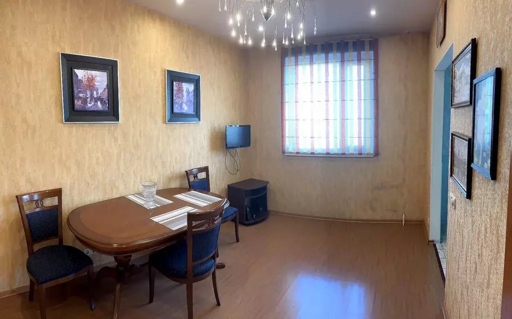 3-к кв. Мурманская область, Мурманск ул. Алексея Хлобыстова, 28к2 ... - Фото 2