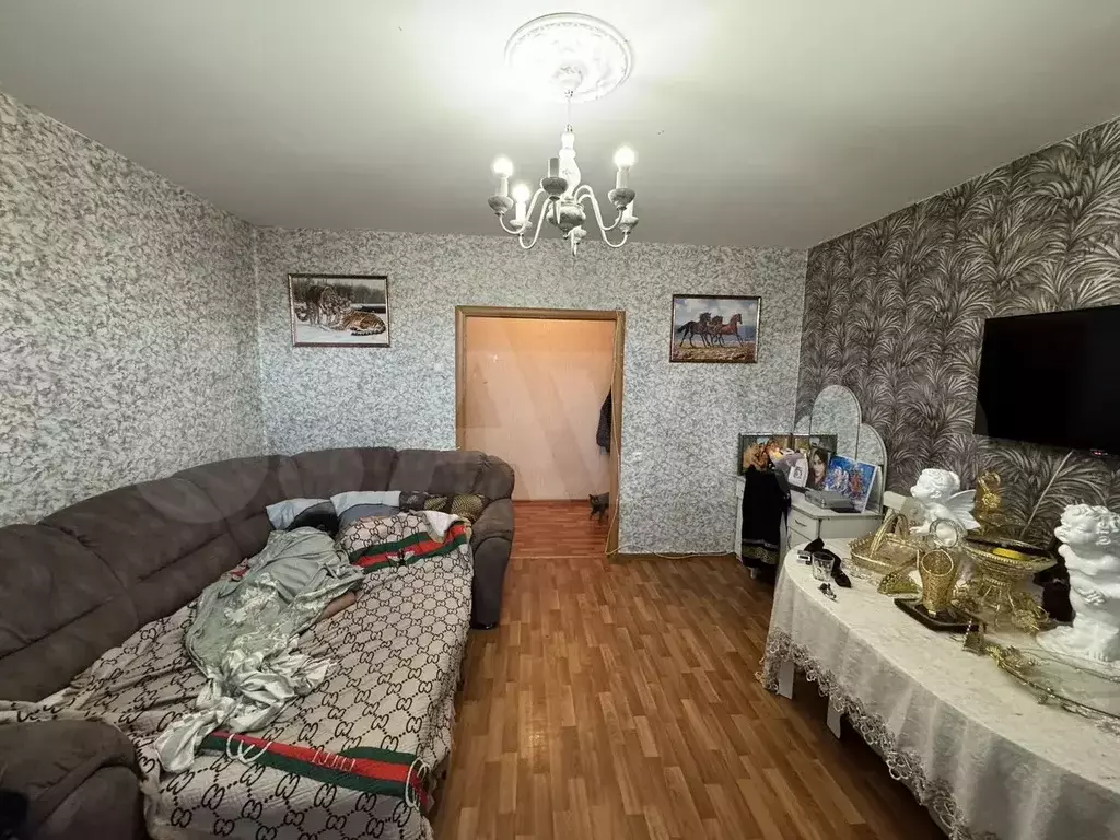 1-к. квартира, 42 м, 7/10 эт. - Фото 1