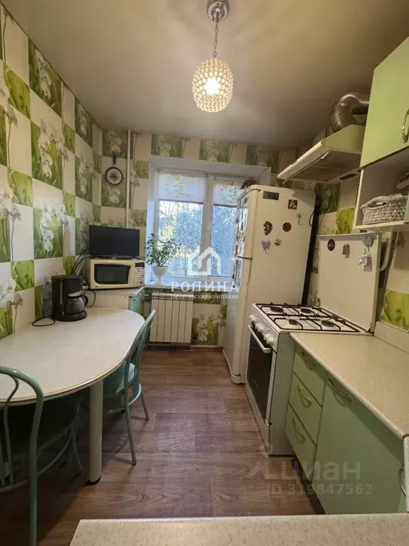 3-к кв. Хабаровский край, Комсомольск-на-Амуре ул. Дикопольцева, 31 ... - Фото 0