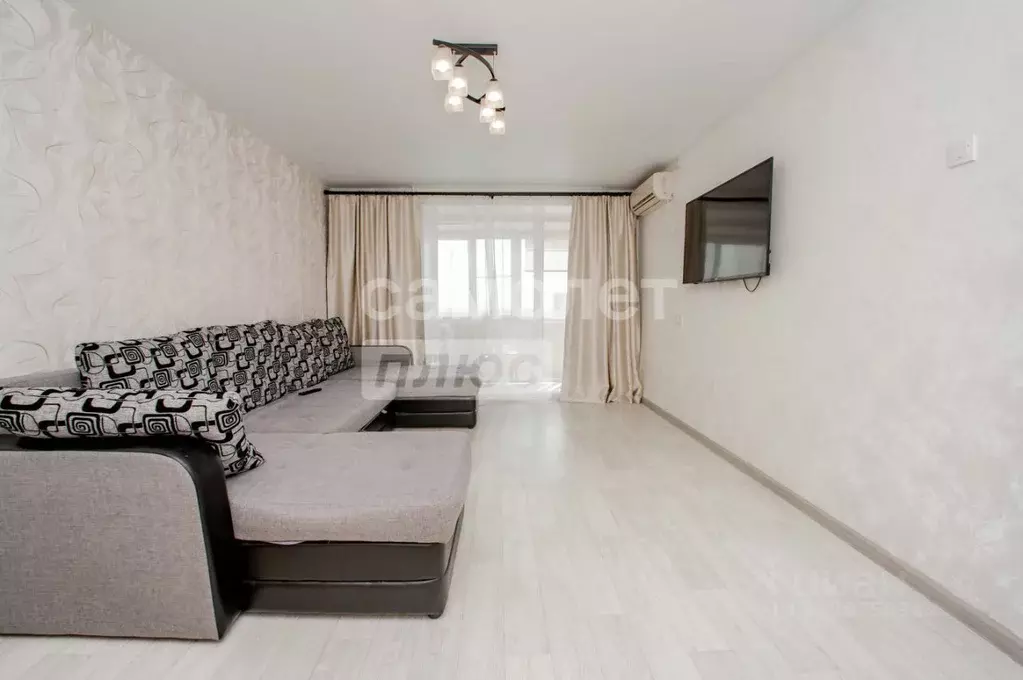 2-к кв. Хабаровский край, Хабаровск ул. Карла Маркса, 143А (47.7 м) - Фото 1