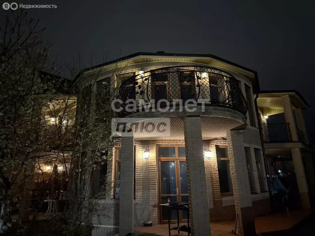 Дом в село Сукко, Центральная улица, 4 (450 м) - Фото 0