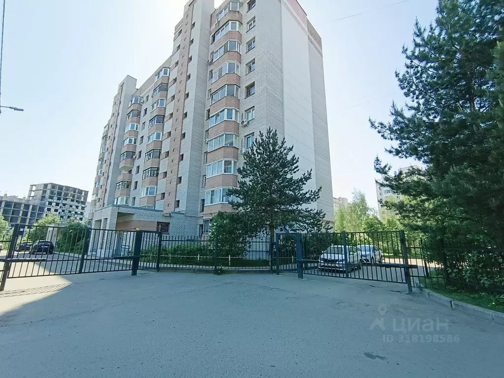 3-к кв. Ярославская область, Ярославль Сосновая ул., 10 (88.3 м) - Фото 0