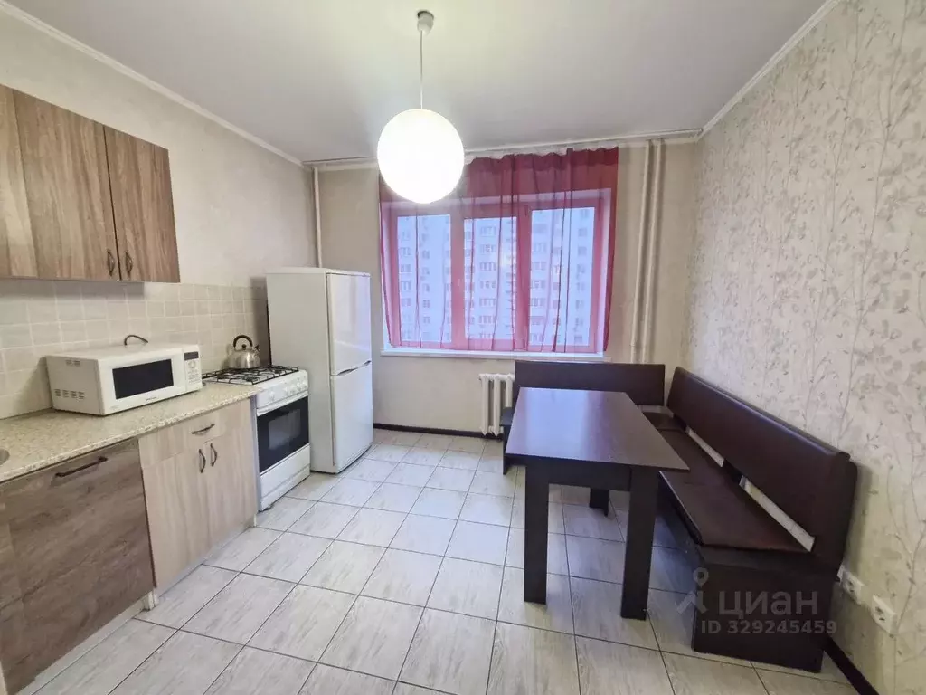 1-к кв. Саратовская область, Саратов ул. Имени П.Ф. Батавина, 14 (40.0 ... - Фото 2