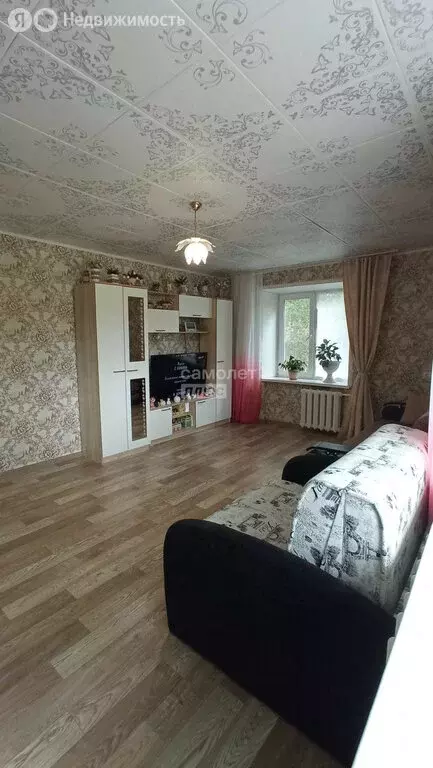 2-комнатная квартира: Кирово-Чепецк, улица Азина, 6 (50.3 м) - Фото 1