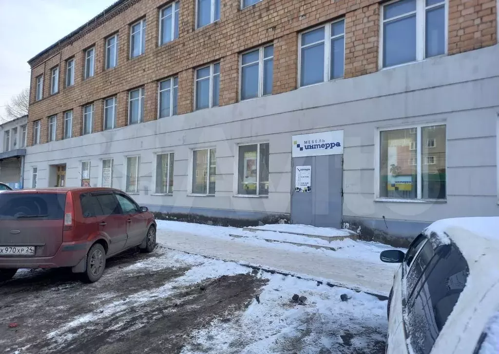 Аренда торгово-офисного помещения 300 м - Фото 0