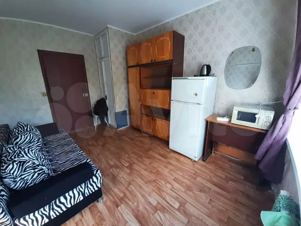 Комната 12,4 м в 5-к., 3/5 эт. - Фото 0