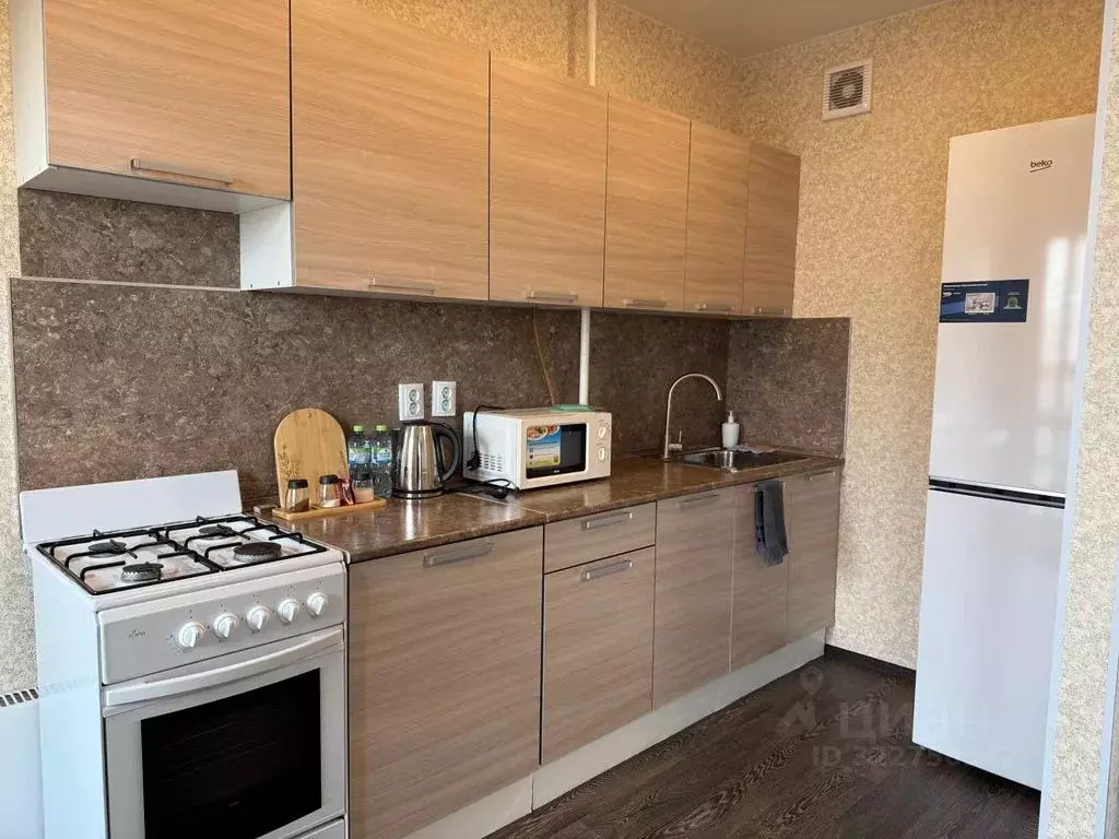 2-к кв. Псковская область, Псков ул. Юности, 24 (45.0 м) - Фото 2