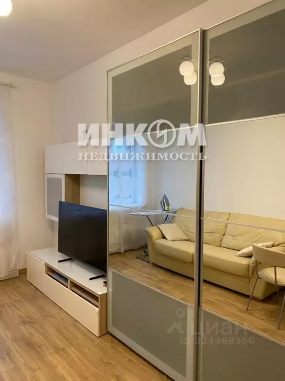 1-к кв. Московская область, Красногорск городской округ, Отрадное пгт ... - Фото 2