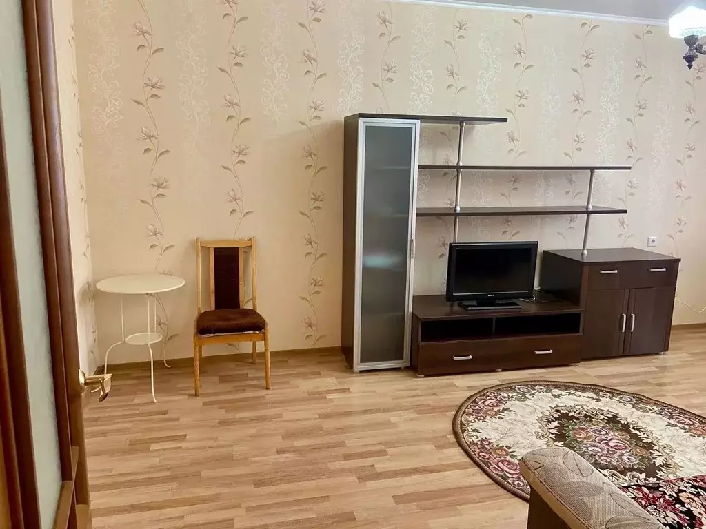 2-к кв. Новгородская область, Малая Вишера Лесная ул., 12 (53.0 м) - Фото 1