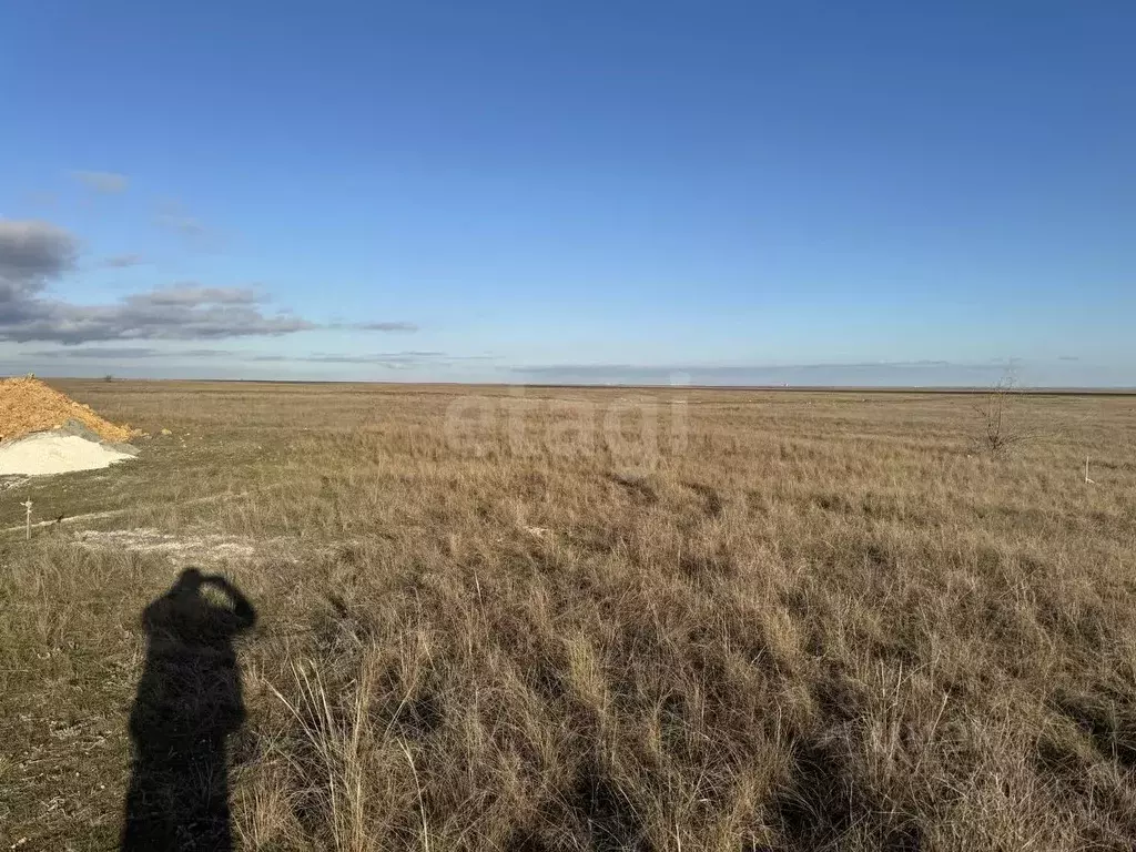 Участок в Крым, Сакский район, Суворовское с/пос, с. Каменоломня ул. ... - Фото 1