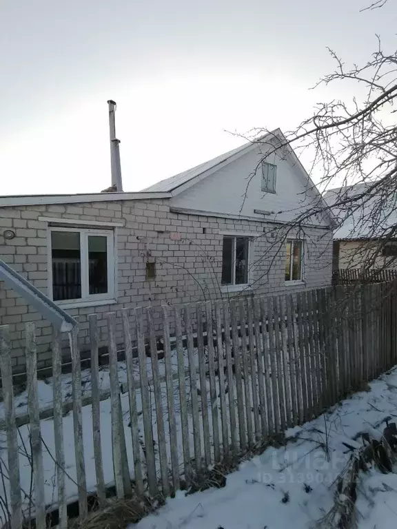 Дом в Смоленская область, Рославль ул. Олега Кошевого (77 м) - Фото 1