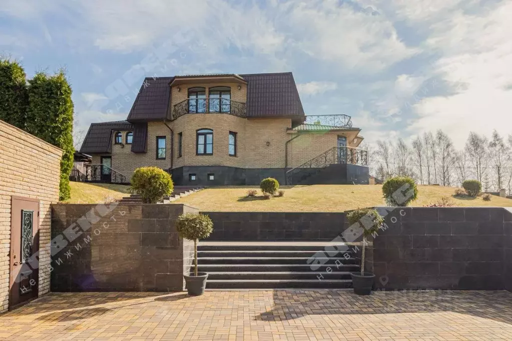 Дом, 400 м - Фото 1