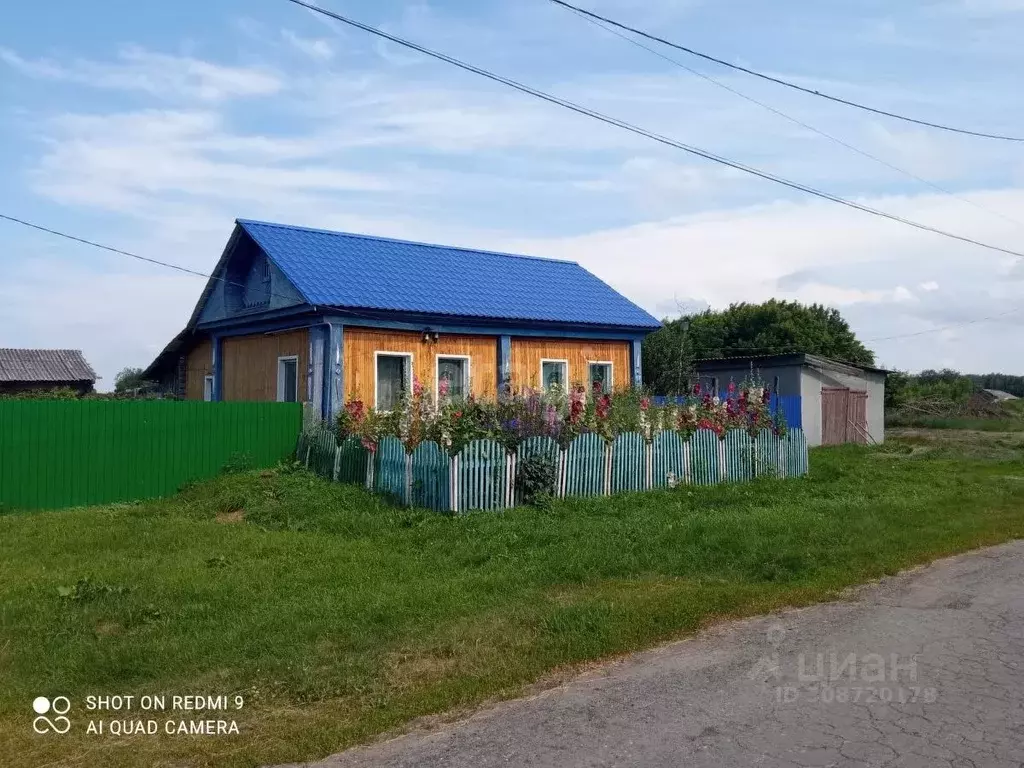 Дом в Тюменская область, Ишимский район, д. Орловка Центральная ул. ... - Фото 0