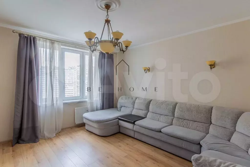 3-к. квартира, 89 м, 10/18 эт. - Фото 1