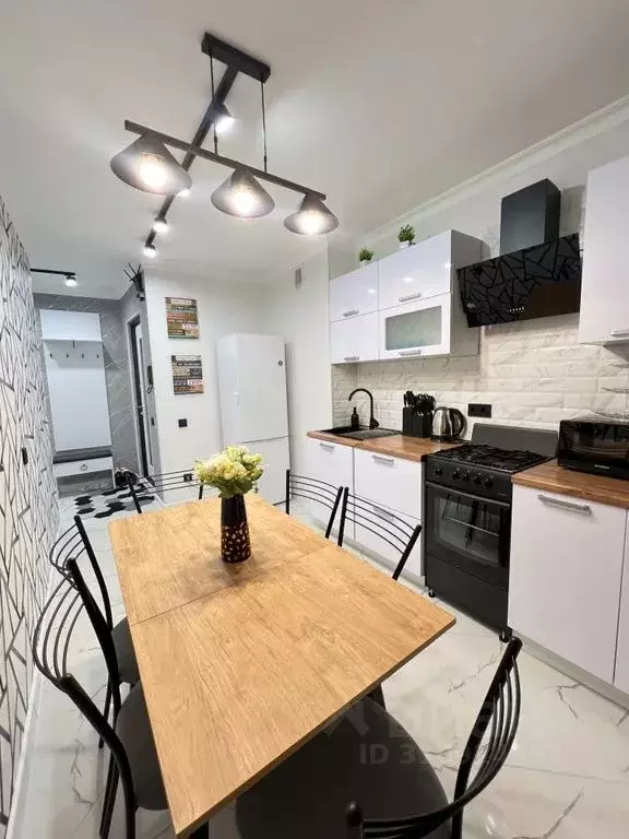 2-к кв. Татарстан, Казань ул. Абсалямова, 23 (50.0 м) - Фото 0