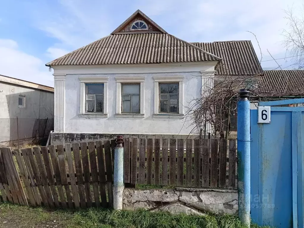 Дом в Крым, Симферопольский район, Гвардейское пгт пер. Крымский, 12 ... - Фото 1