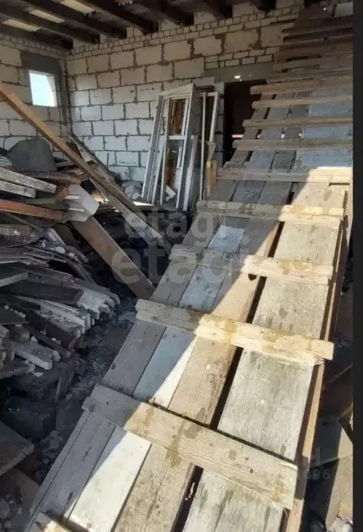 Дом в Воронежская область, Каширский район, Дзержинское с/пос, пос. ... - Фото 1