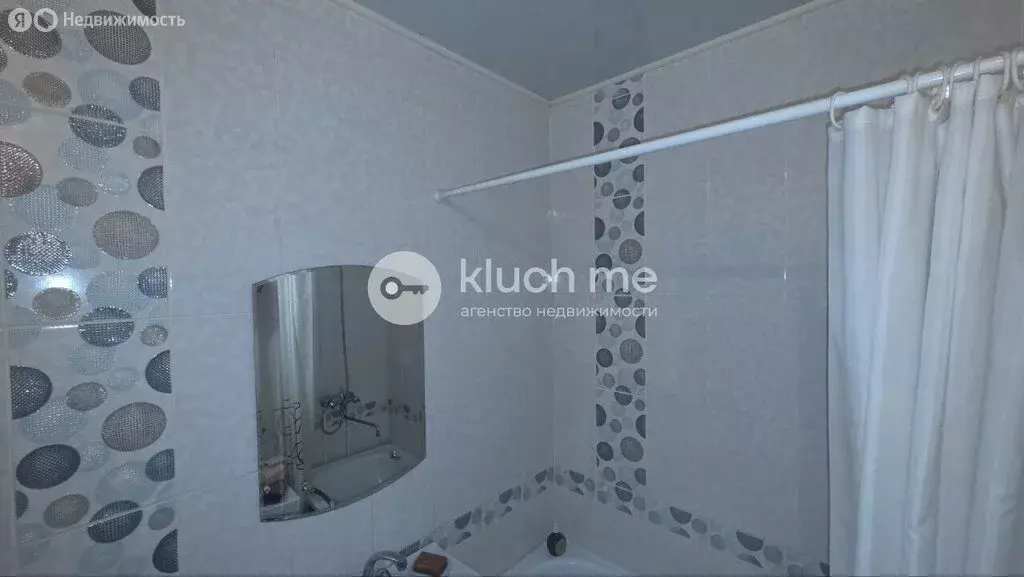 3-комнатная квартира: Казань, Волгоградская улица, 4 (58.4 м) - Фото 1