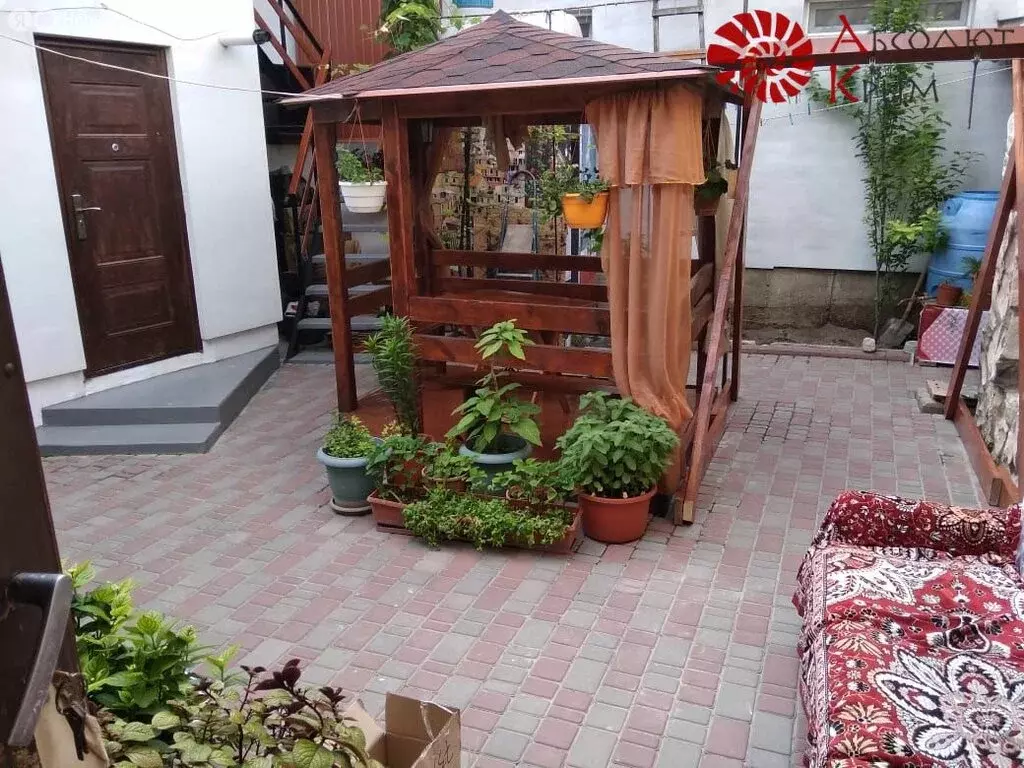 Дом в Феодосия, Советская улица, 30 (220 м) - Фото 1