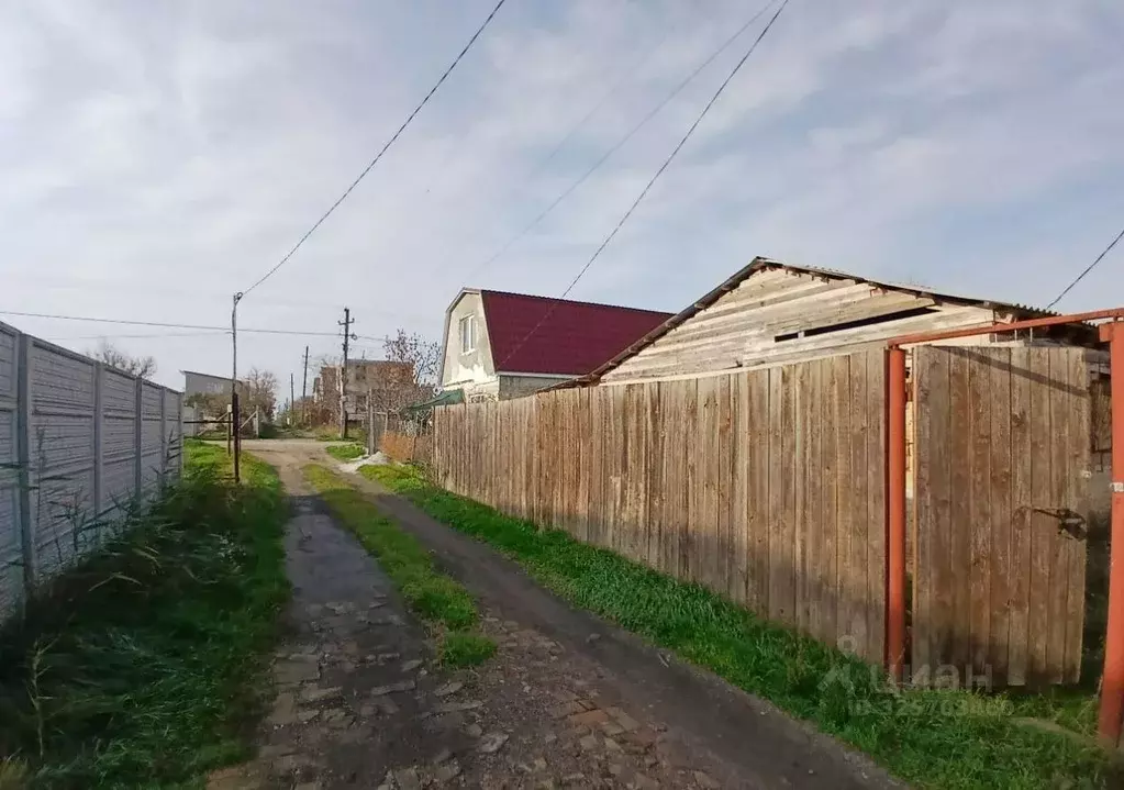 Участок в Крым, Феодосия Геотехник СПК, ул. Клубничная (12.0 сот.) - Фото 1