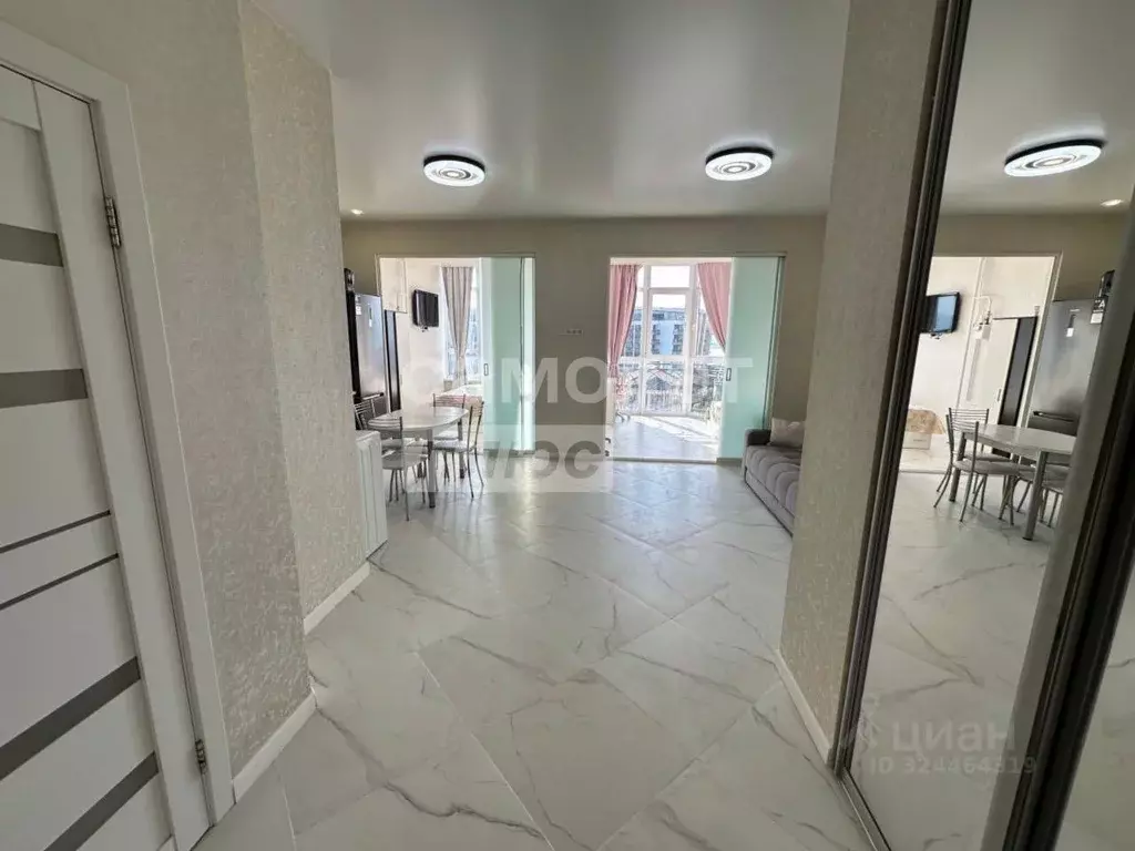 2-к кв. Краснодарский край, Геленджик Крымская ул., 22к23 (56.4 м) - Фото 1