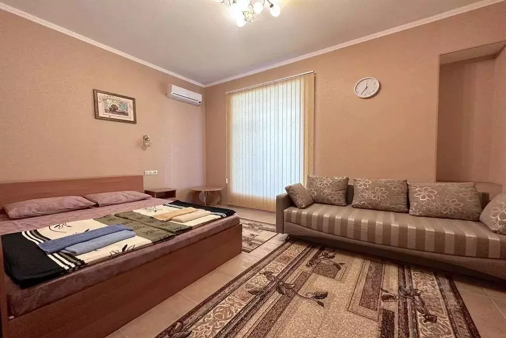 Комната Крым, Феодосия ул. Революционная, 31А - Фото 0