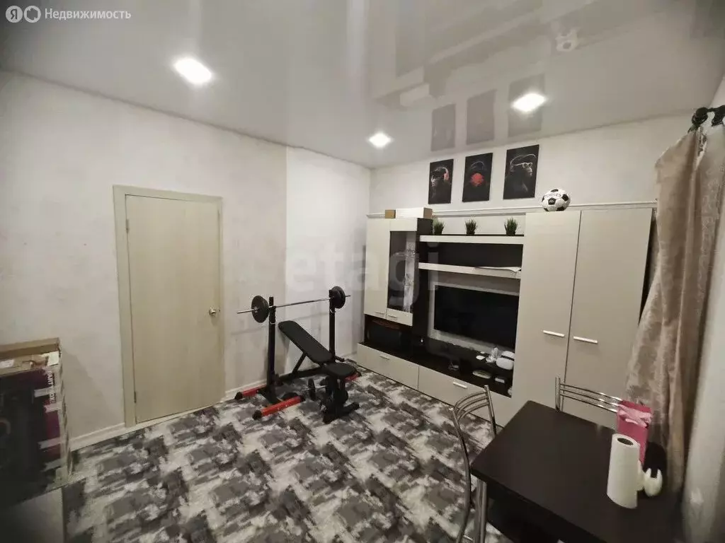 2-комнатная квартира: Новочеркасск, улица Орджоникидзе, 109 (36 м) - Фото 1