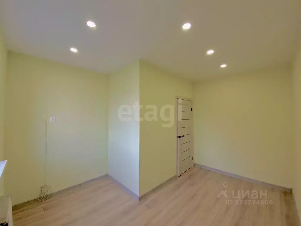 2-к кв. Адыгея, Тахтамукайский район, Старобжегокайское с/пос, Новая ... - Фото 1