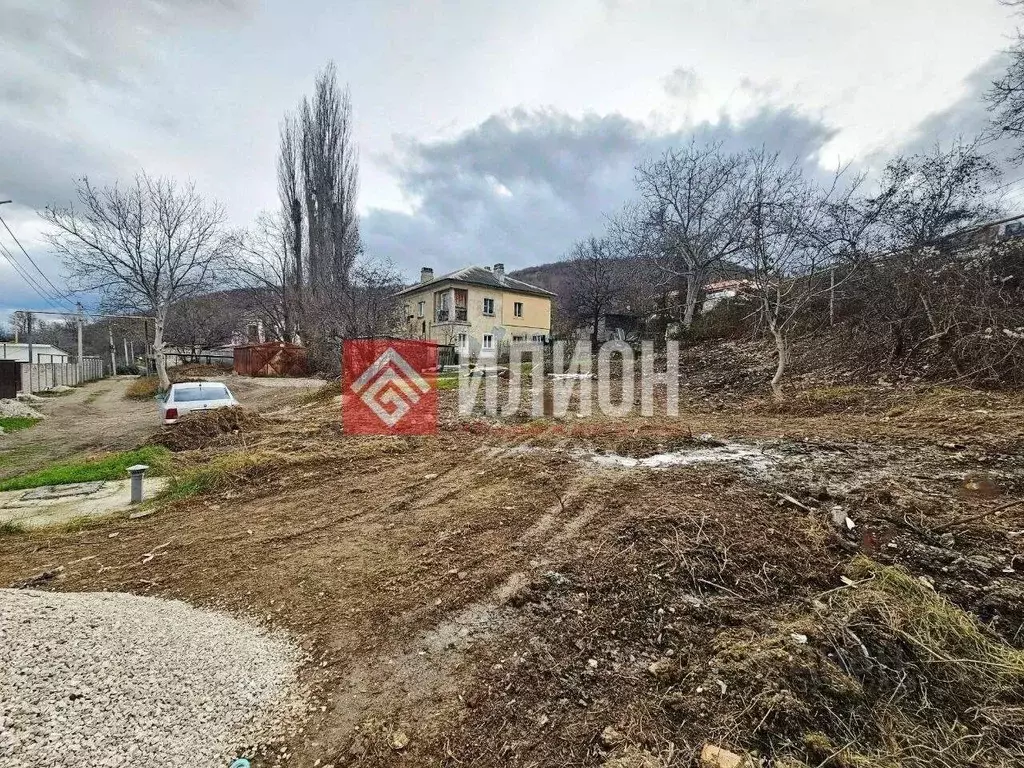 Участок в Севастополь ул. Чернореченская, 88 (4.6 сот.) - Фото 2